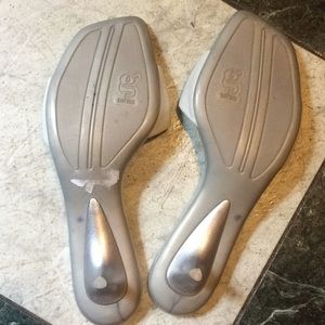 G Series Shoes - ๐๐G Series 1/2โ Slip on light emerald Slip one G Series Shoes - ๐๐G Series 1/2โ Slip on light emerald Slip one